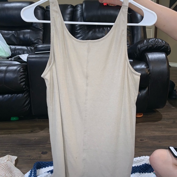 Tank top - Picture 2 of 3